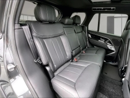 Land Rover Range Rover SE P550e SWB 2026