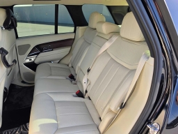 Land Rover Range Rover SE P550e SWB 2026