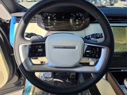 Land Rover Range Rover SE P550e SWB 2026