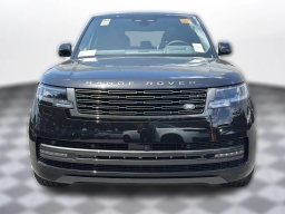Land Rover Range Rover SE P550e SWB 2026