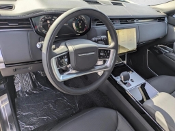Land Rover Range Rover SE P550e SWB 2026