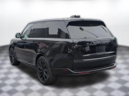 Land Rover Range Rover SE P550e SWB 2026
