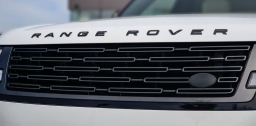 Land Rover Range Rover SE P550e SWB 2026