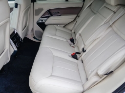 Land Rover Range Rover SE P550e SWB 2026