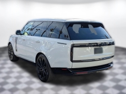 Land Rover Range Rover SE P550e SWB 2026