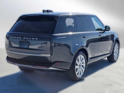Land Rover Range Rover SE P550e SWB 2026