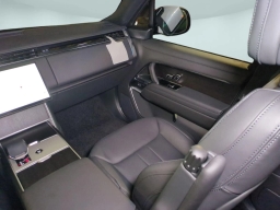 Land Rover Range Rover SE P550e SWB 2026