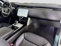 Land Rover Range Rover SE P400 SWB 2026