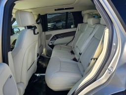Land Rover Range Rover SE P400 SWB 2026
