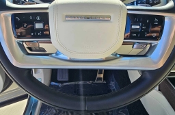 Land Rover Range Rover SE P400 SWB 2026