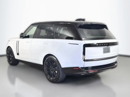 Land Rover Range Rover SE P400 SWB 2026