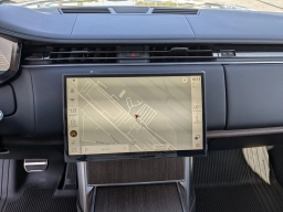 Land Rover Range Rover SE P400 SWB 2026