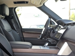 Land Rover Range Rover SE P400 SWB 2026