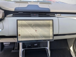 Land Rover Range Rover SE P400 SWB 2026