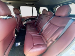 Land Rover Range Rover SE P400 SWB 2026