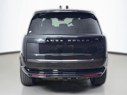 Land Rover Range Rover SE P400 SWB 2026