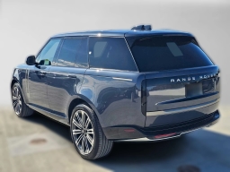 Land Rover Range Rover SE P400 SWB 2026