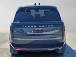 Land Rover Range Rover SE P400 SWB 2026
