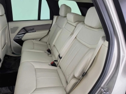 Land Rover Range Rover SE P400 SWB 2026