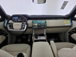 Land Rover Range Rover SE P400 SWB 2026