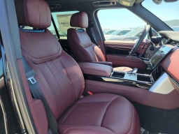 Land Rover Range Rover SE P400 SWB 2026