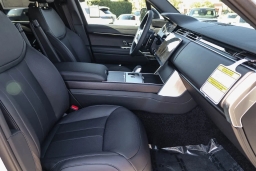 Land Rover Range Rover SE P400 SWB 2026