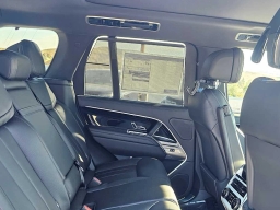 Land Rover Range Rover SE P400 SWB 2026