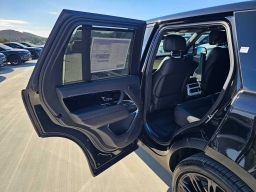 Land Rover Range Rover SE P400 SWB 2026