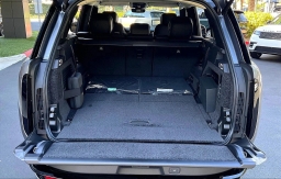 Land Rover Range Rover SE P530 LWB 7 Seat 2026