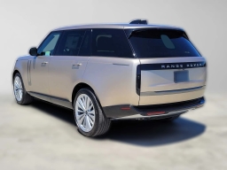 Land Rover Range Rover SE P530 LWB 7 Seat 2026