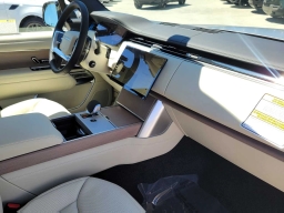 Land Rover Range Rover SE P530 LWB 7 Seat 2026