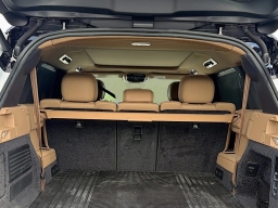 Land Rover Range Rover SE P530 LWB 7 Seat 2026