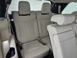 Land Rover Range Rover SE P530 LWB 7 Seat 2026