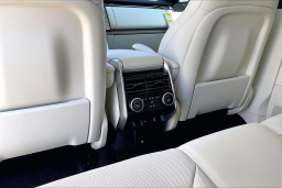 Land Rover Range Rover SE P530 LWB 7 Seat 2026