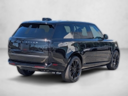 Land Rover Range Rover SE P530 LWB 7 Seat 2026