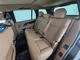 Land Rover Range Rover SE P530 LWB 7 Seat 2026
