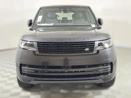 Land Rover Range Rover SE P400 LWB 7 Seat 2026