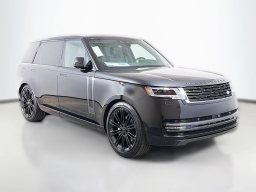 Land Rover Range Rover SE P400 LWB 7 Seat 2026