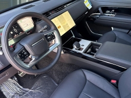 Land Rover Range Rover SE P400 LWB 7 Seat 2026