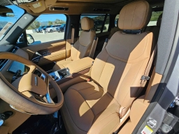 Land Rover Range Rover SE P400 LWB 7 Seat 2026