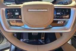 Land Rover Range Rover SE P400 LWB 7 Seat 2026