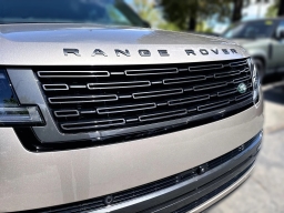 Land Rover Range Rover SE P400 LWB 7 Seat 2026