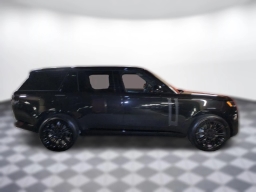 Land Rover Range Rover SE P400 LWB 7 Seat 2026