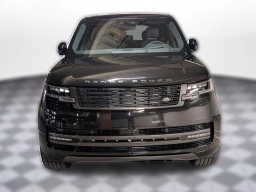 Land Rover Range Rover SE P400 LWB 7 Seat 2026