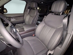 Land Rover Range Rover SE P400 LWB 7 Seat 2026