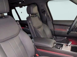 Land Rover Range Rover SE P400 LWB 7 Seat 2026