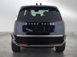 Land Rover Range Rover SE P400 LWB 7 Seat 2026