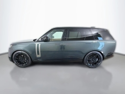 Land Rover Range Rover SE P400 LWB 7 Seat 2026