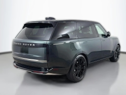 Land Rover Range Rover SE P400 LWB 7 Seat 2026