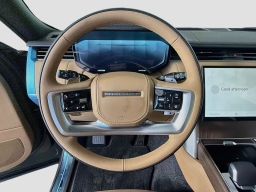 Land Rover Range Rover SE P400 LWB 7 Seat 2026